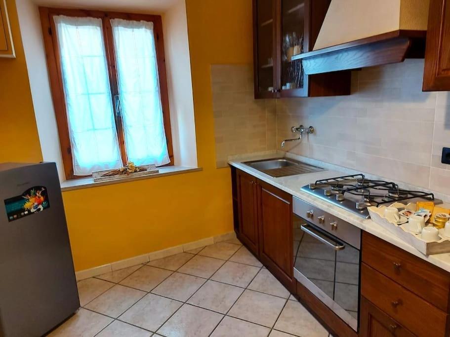 Casa Elena In Chianni Villa Exterior photo